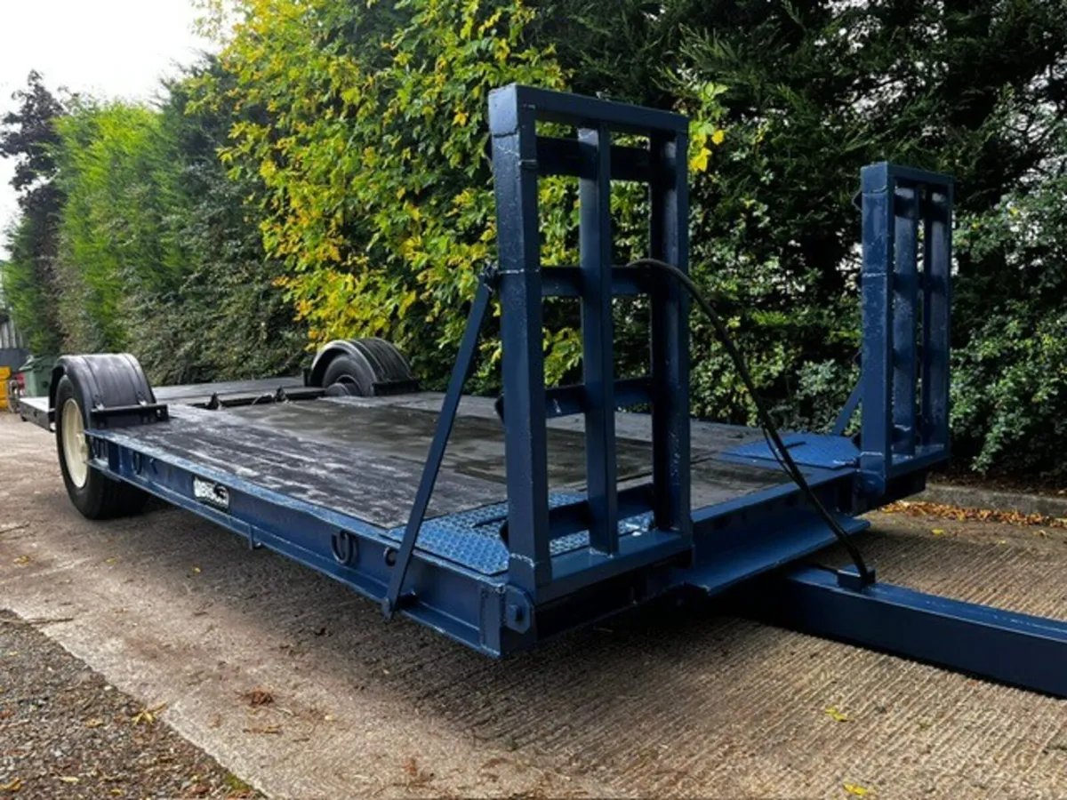 BISON 8T LOW LOADER - Image 1