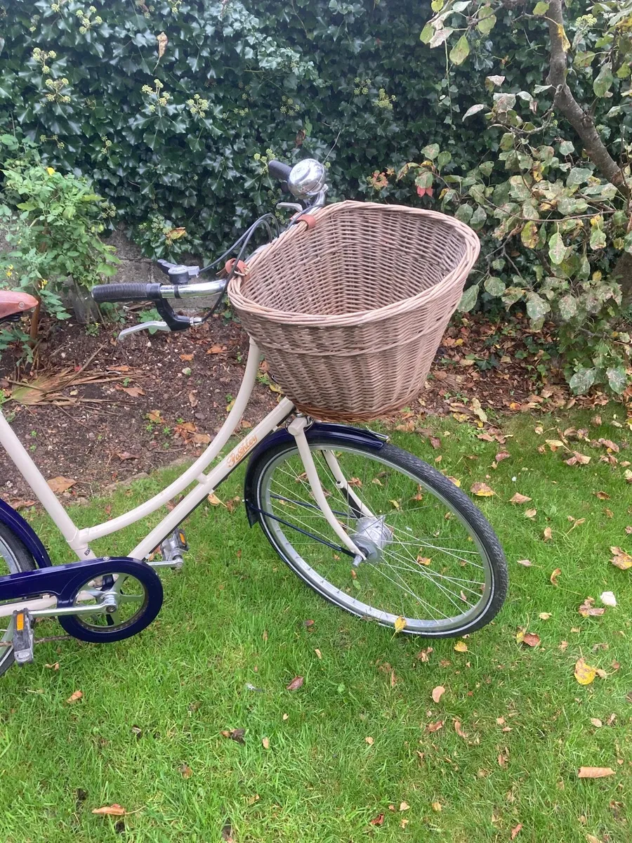 Pashley Ladies Bike - Image 4