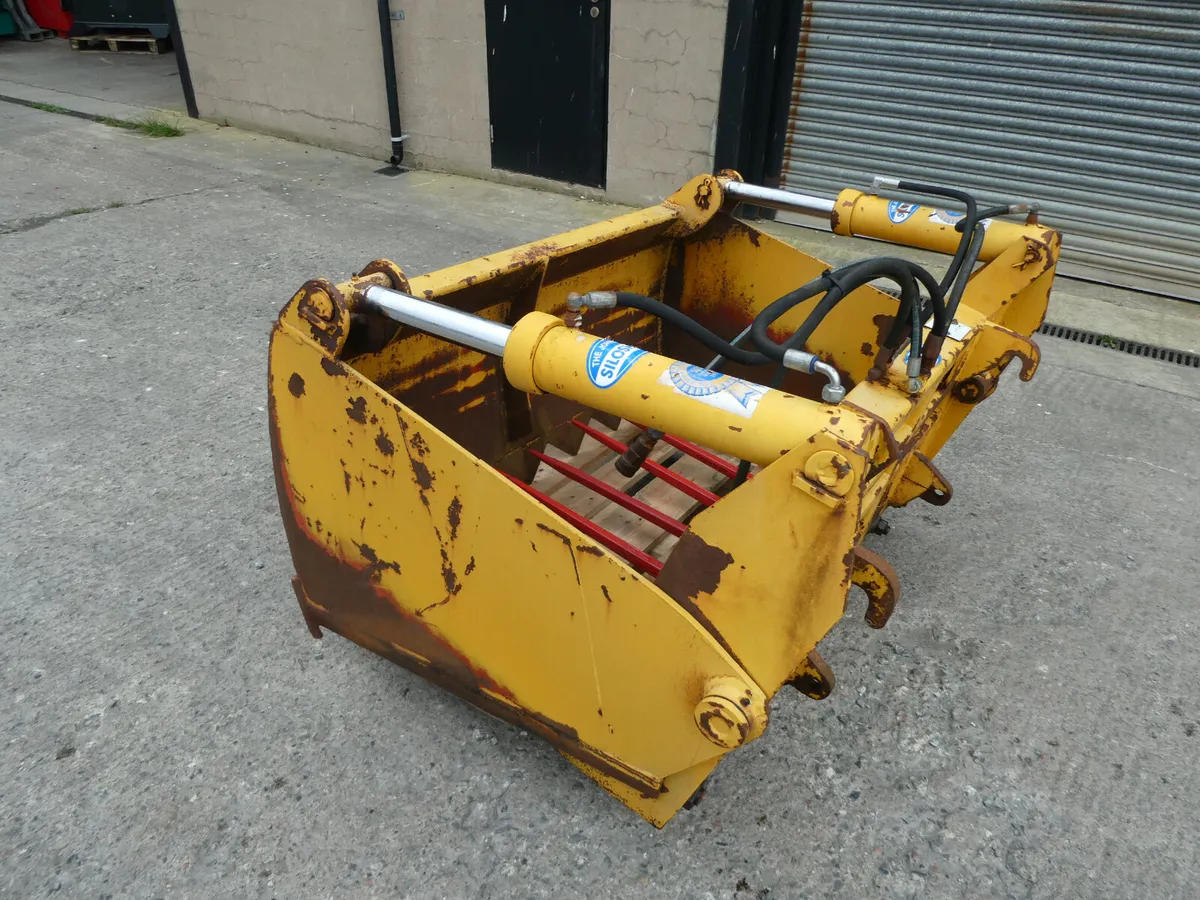 Selection of Used Sheargrabs - Image 3