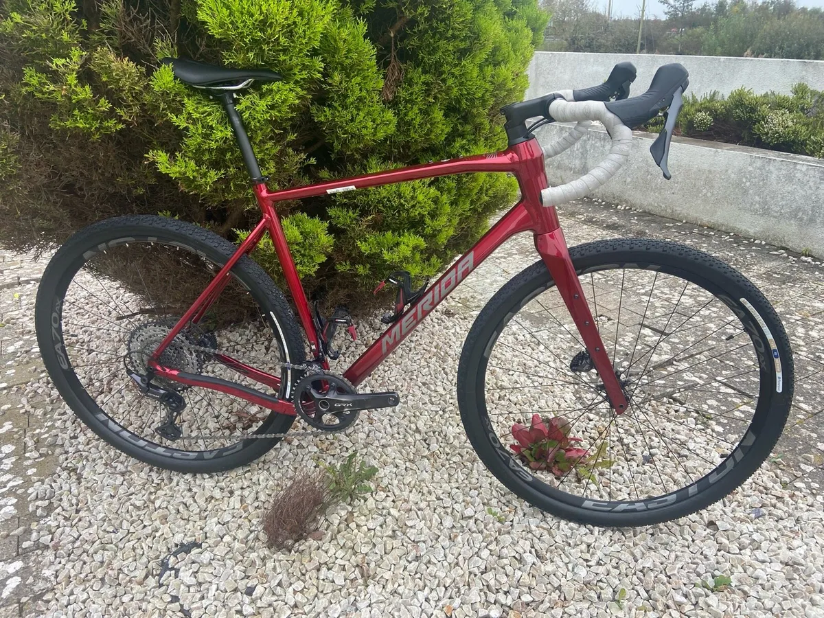 GRAVEL BIKE - Image 2