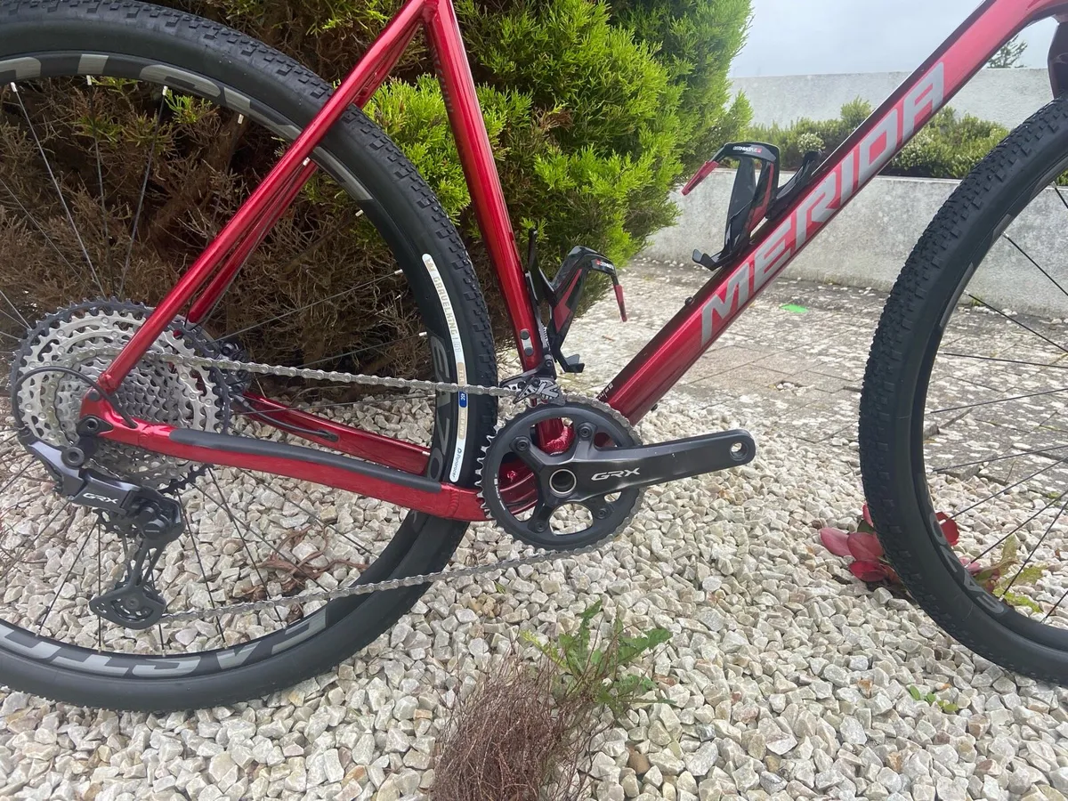 GRAVEL BIKE - Image 4