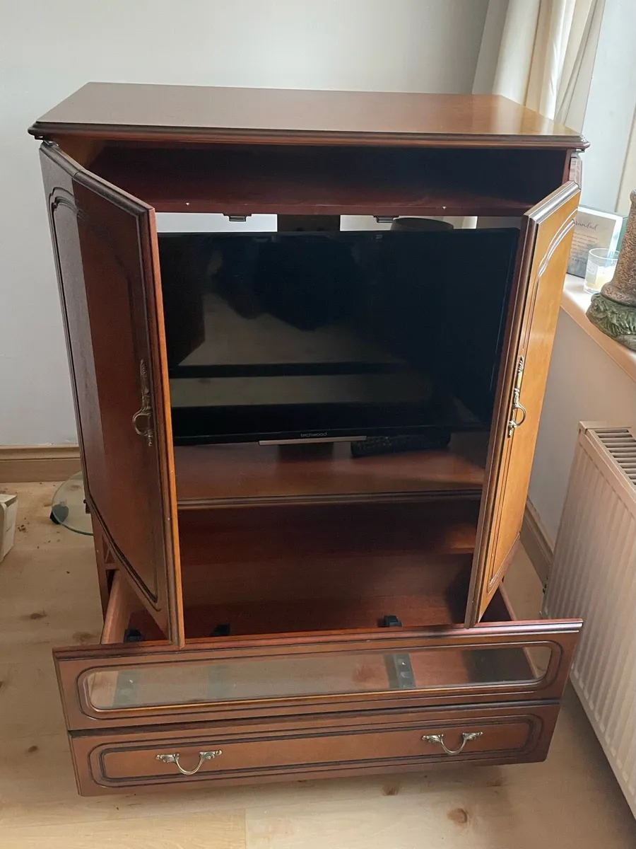 Tv cabinet - Image 2