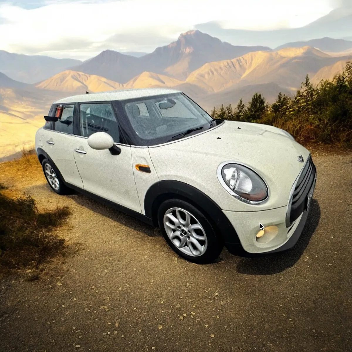 2016 Mini Cooper D 5-Door - Image 4