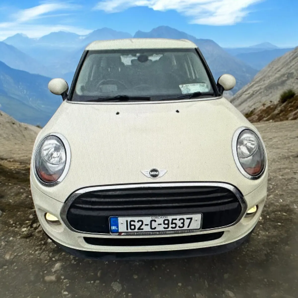 2016 Mini Cooper D 5-Door - Image 3