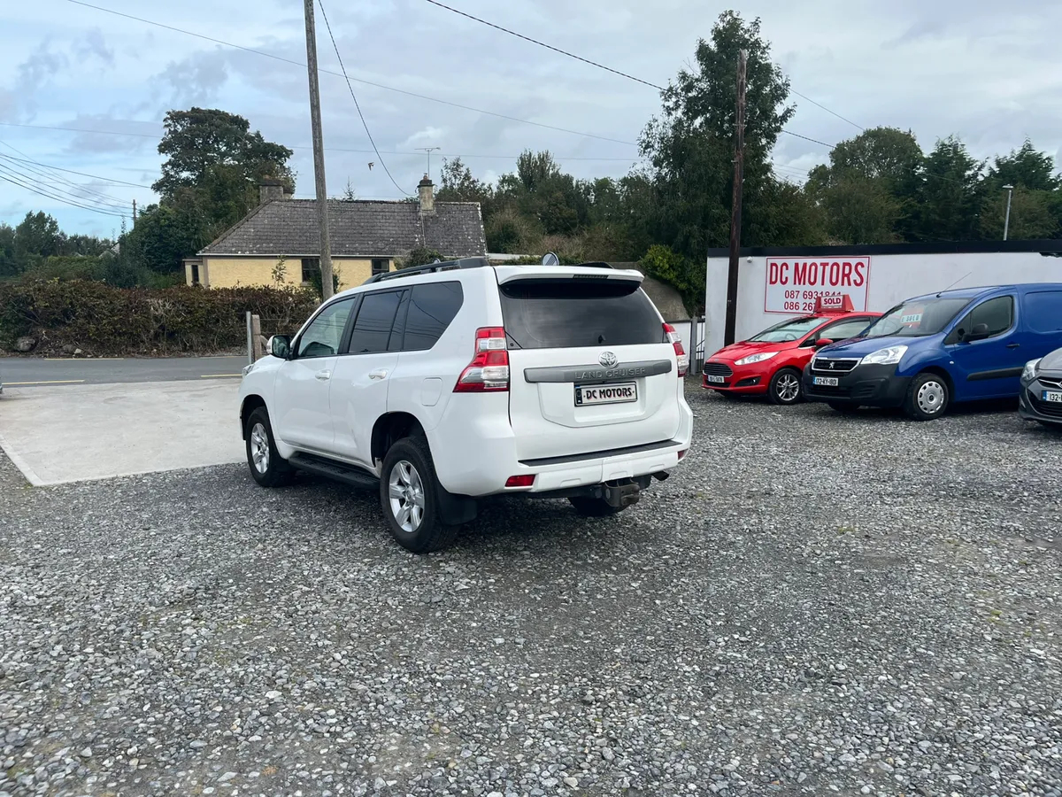 2017 Toyota landcruiser commercial - Image 2