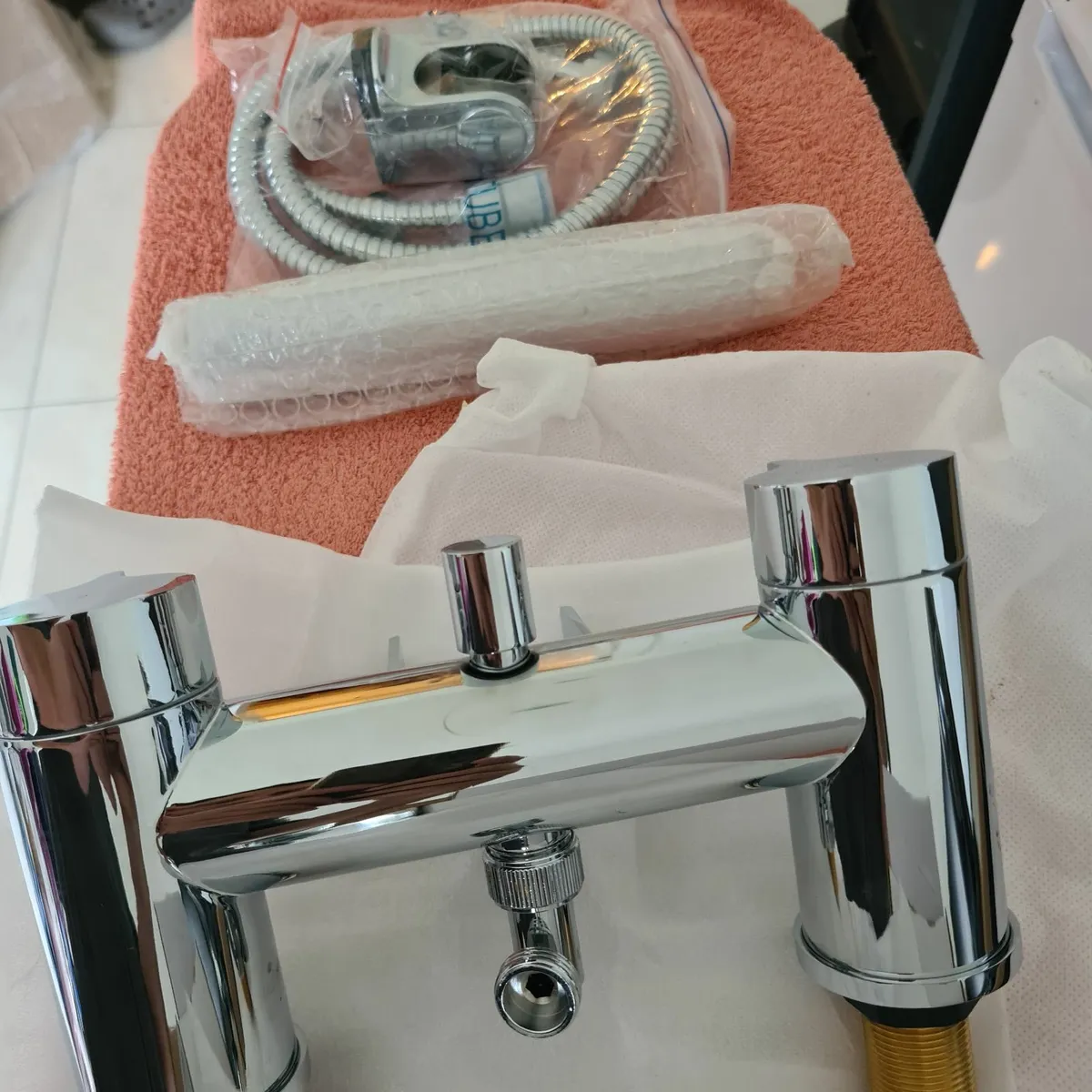 Bath tap - Image 3