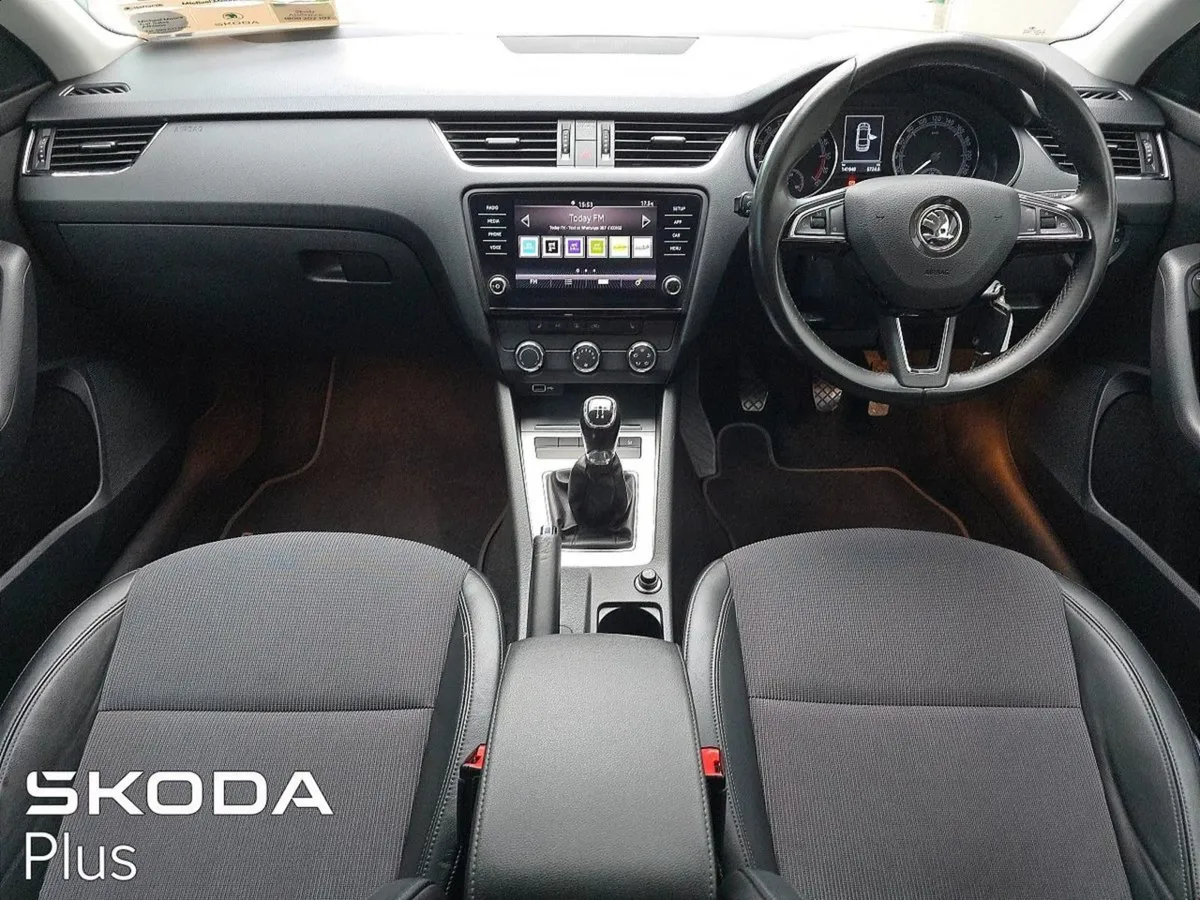 Skoda Octavia Soleil 1.6tdi 115BHP - Image 2