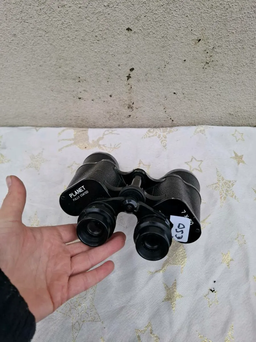 Planet binoculars postage possible - Image 1