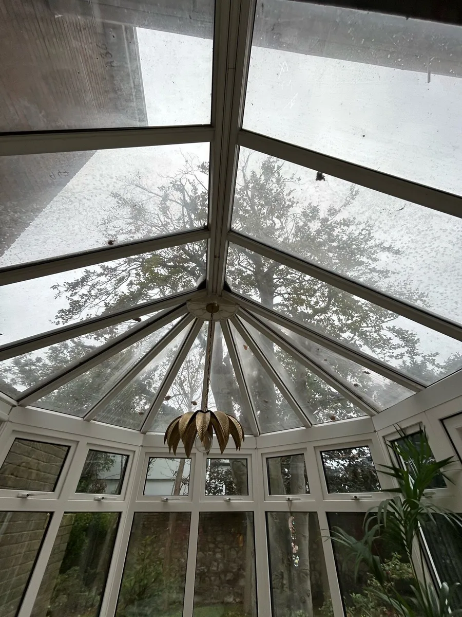 Conservatory Sun Room - Image 4