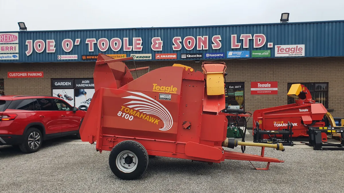 Used Teagle 8100 Strawblower - Image 1