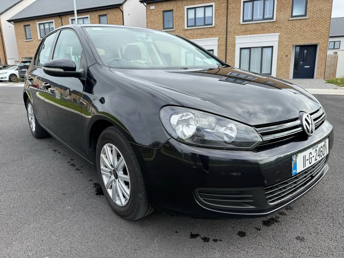 2011 Volkswagen Golf Automatic - Image 1