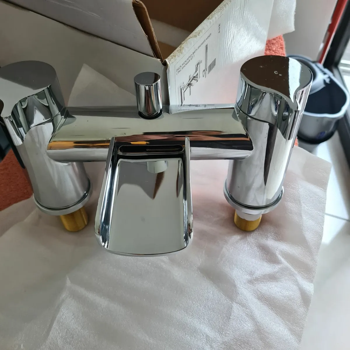 Bath tap - Image 1