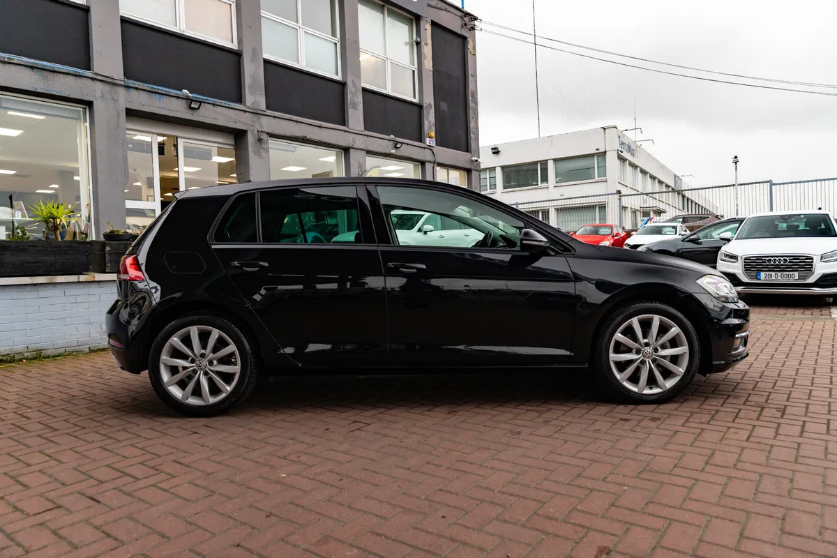 1.4TFSI 5DR HATCH AUTO - Image 2