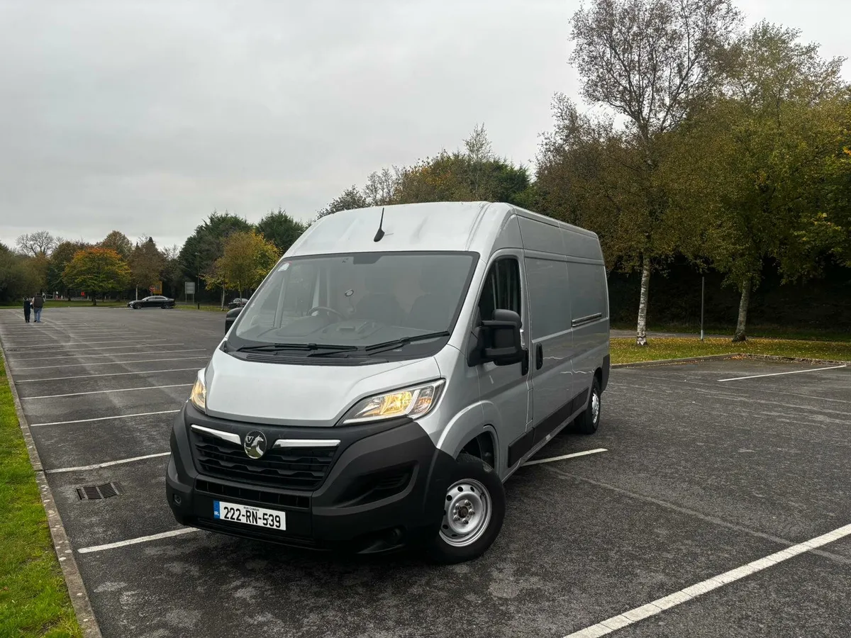 222 Vauxhall Movano No Vat - Image 1