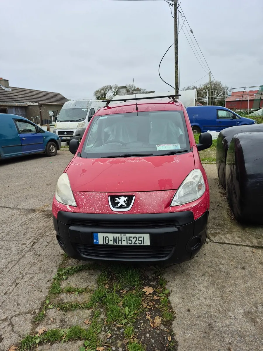 Peugeot Partner 2010 - Image 1