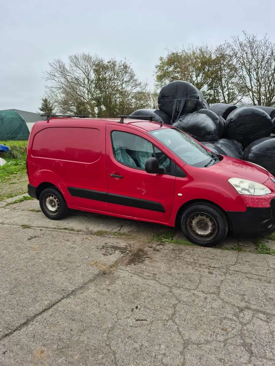 Peugeot Partner 2010 - Image 2