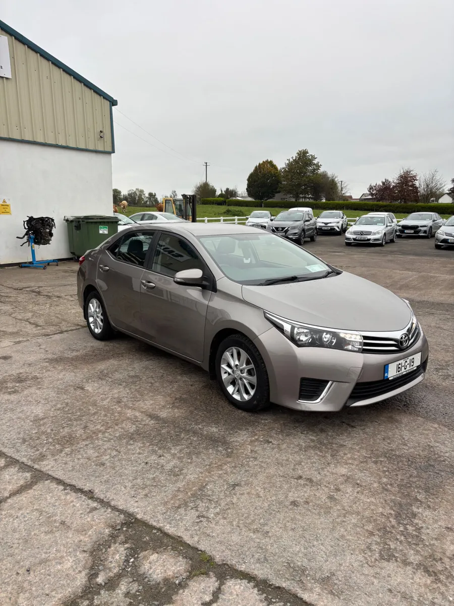 Toyota Corolla 2016 - Image 3