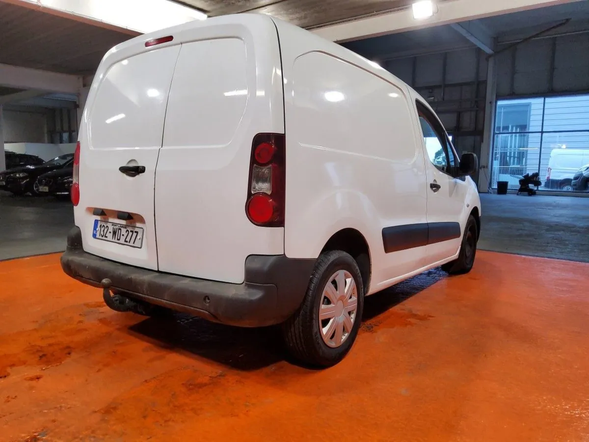 Peugeot Partner Partner 850 S HDI 90 5DR - Image 3