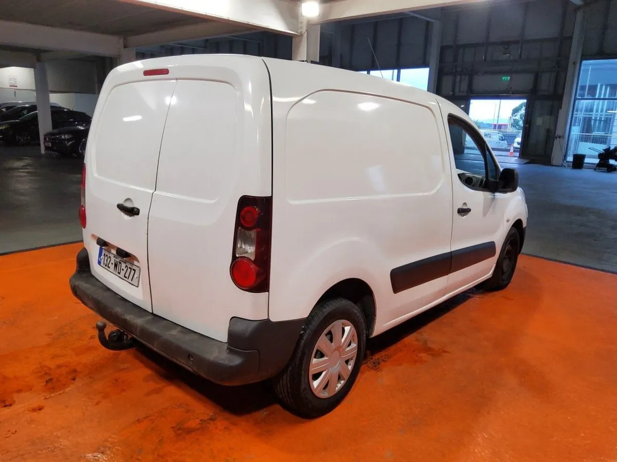 Peugeot Partner Partner 850 S HDI 90 5DR - Image 4