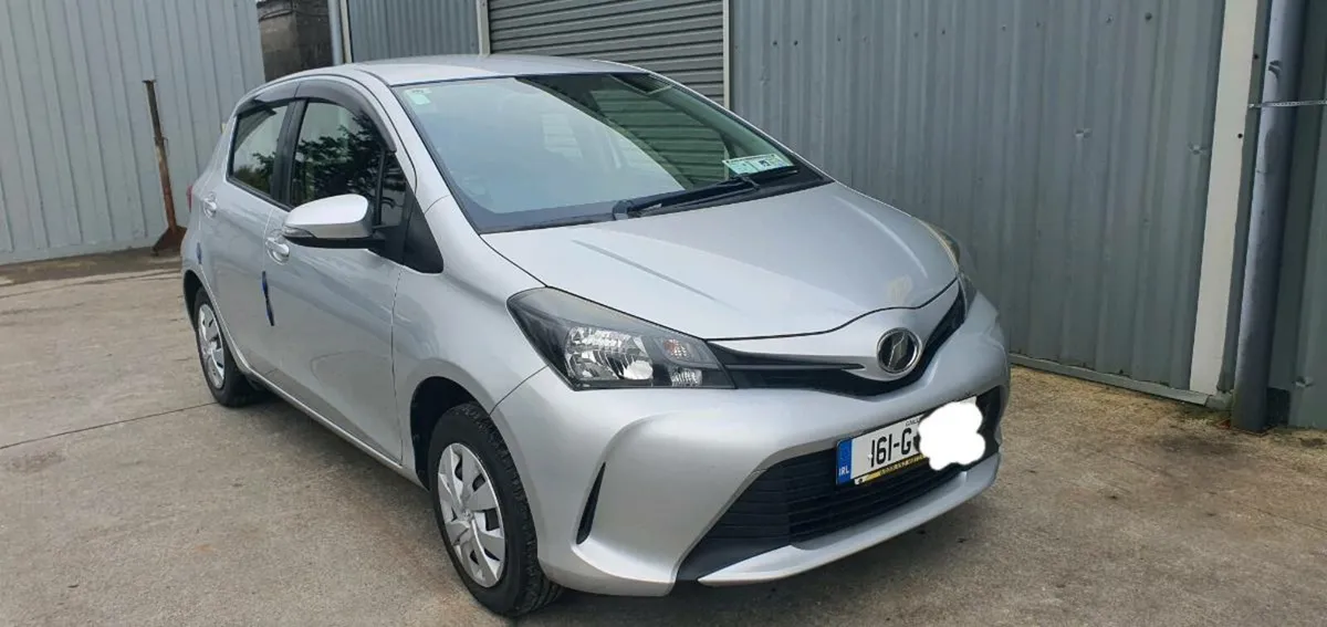 161 TOYOTA VITZ AUTO - Image 1
