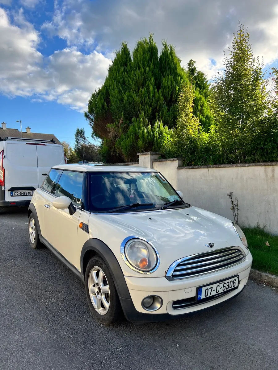 Car - Image 3