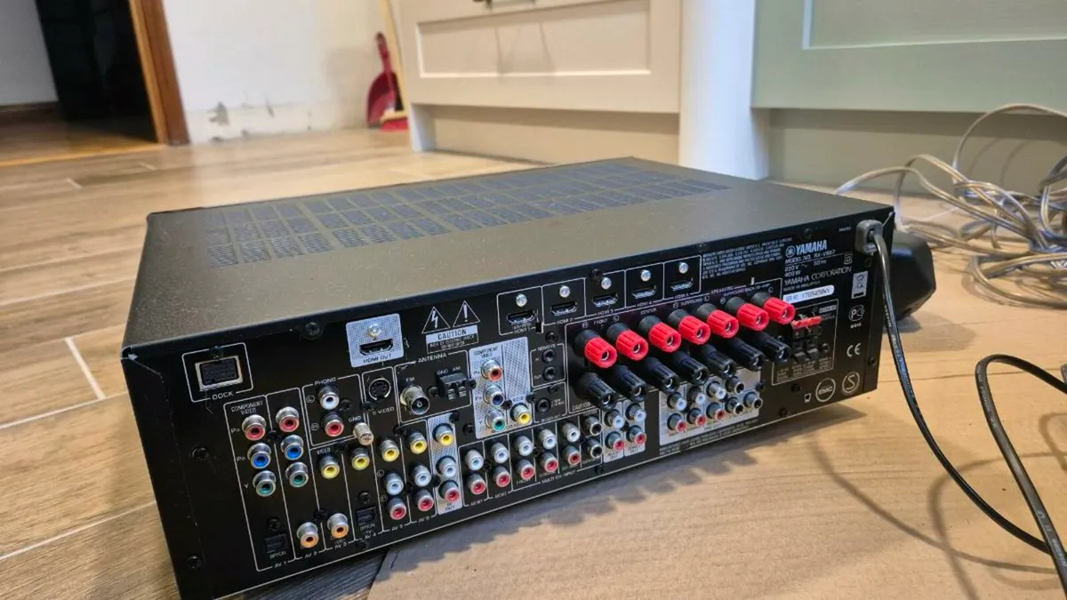 Yamaha RX-V667 HDMI Amplifier & Boston 5.1 Speaker - Image 3