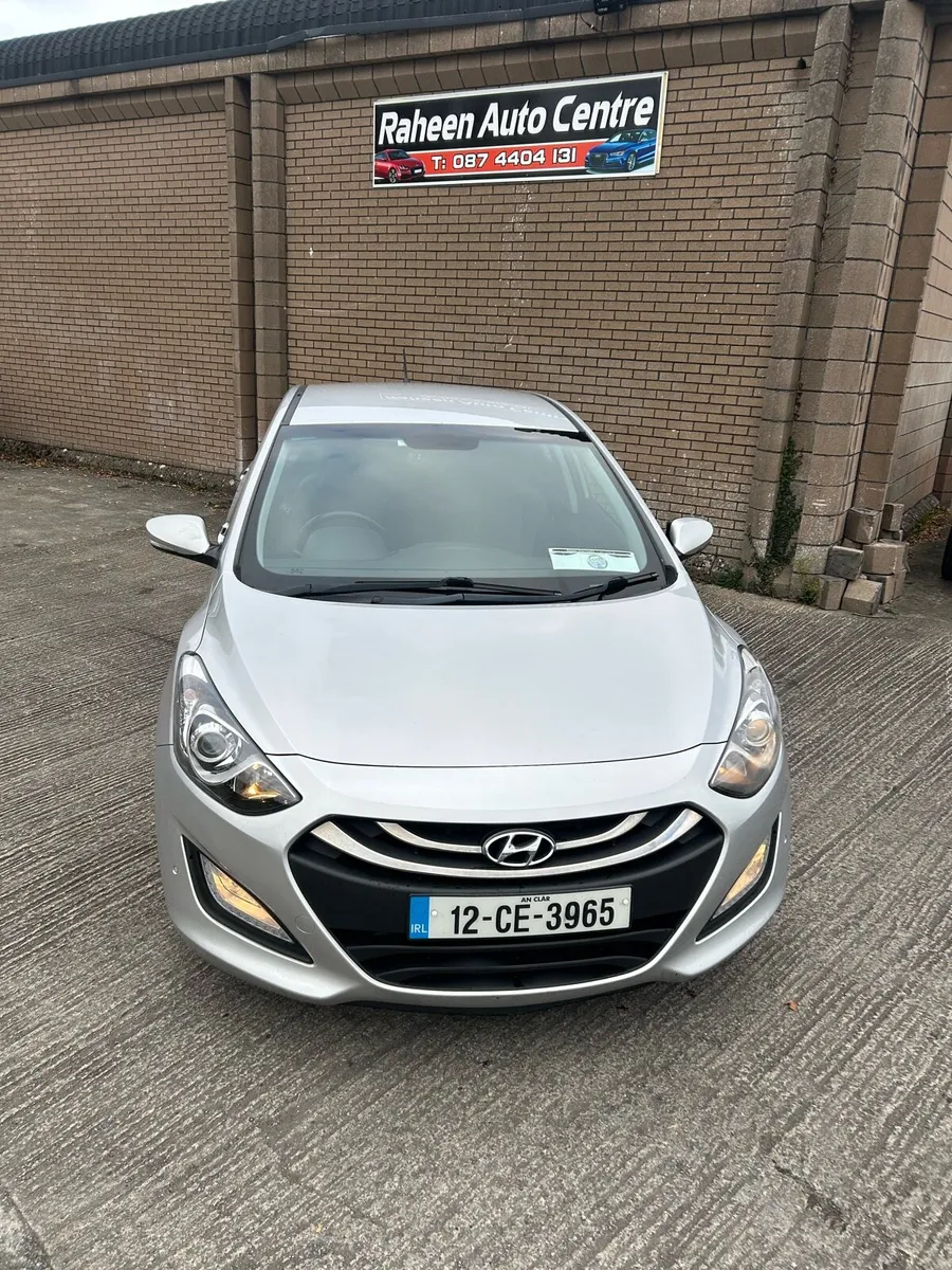2012 HYUANDAI I30 1.4 petrol - Image 1