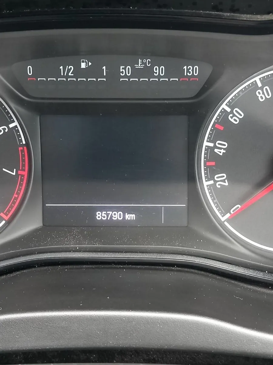 Opel Corsa 2016 - Image 1