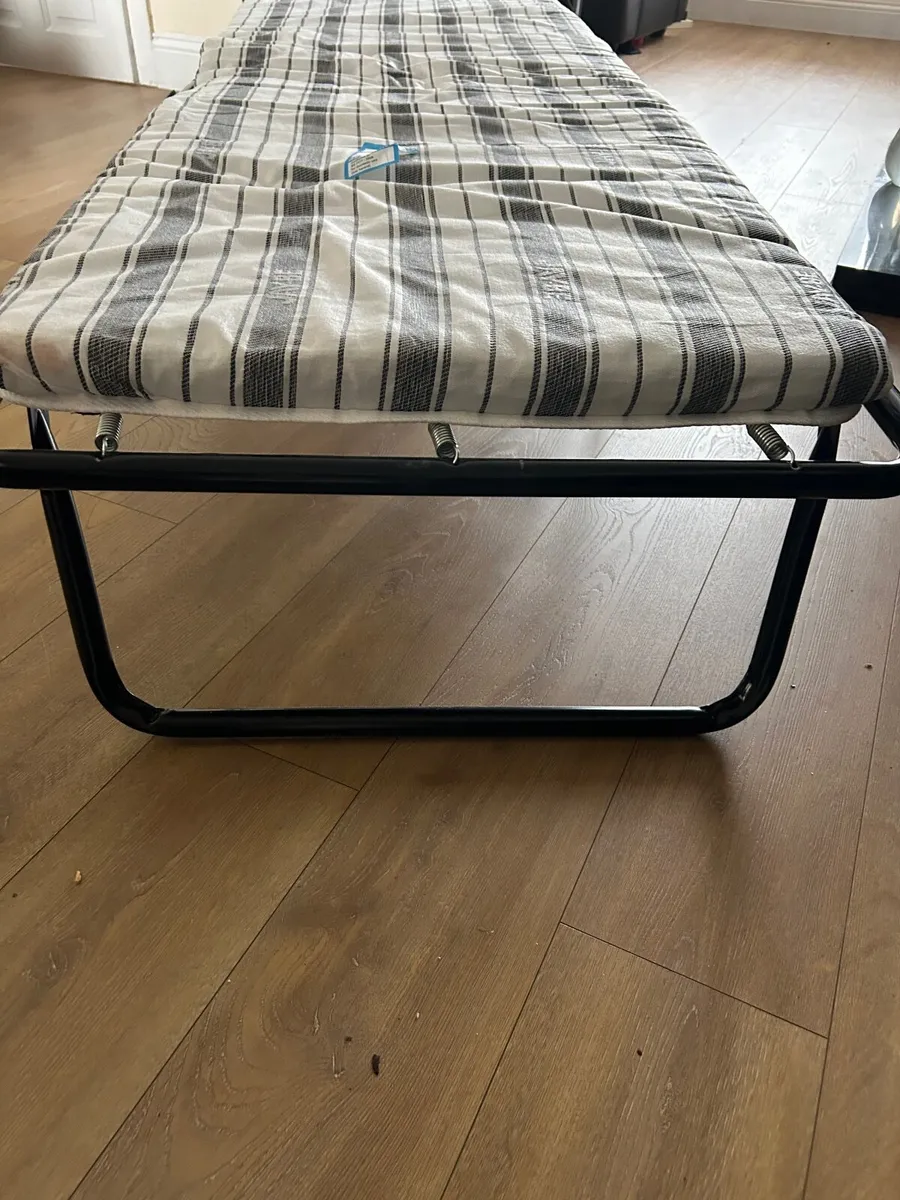 Fold up bed with mattress - Image 2