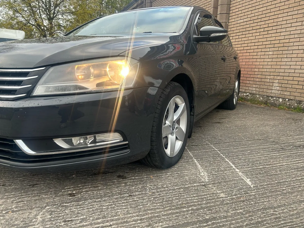 2023 VW PASSAT 1.6tdi - Image 3