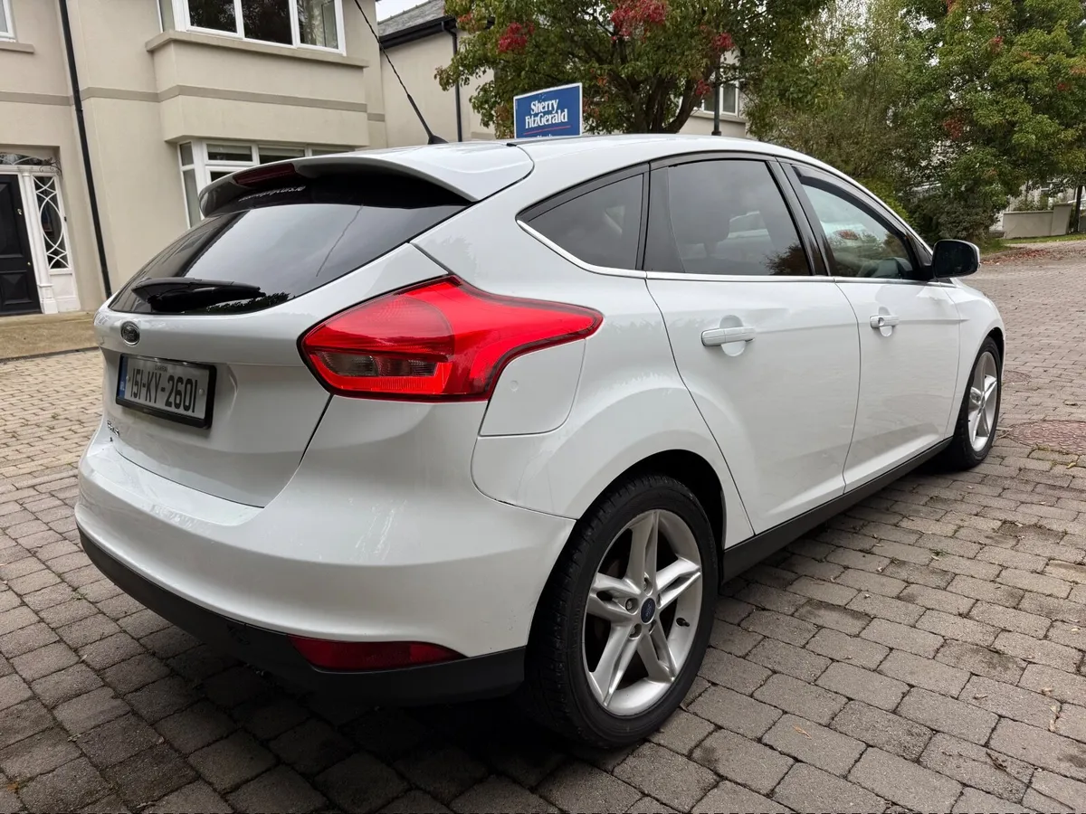 Ford Focus 2015 NCTED AND TAXED - Image 3