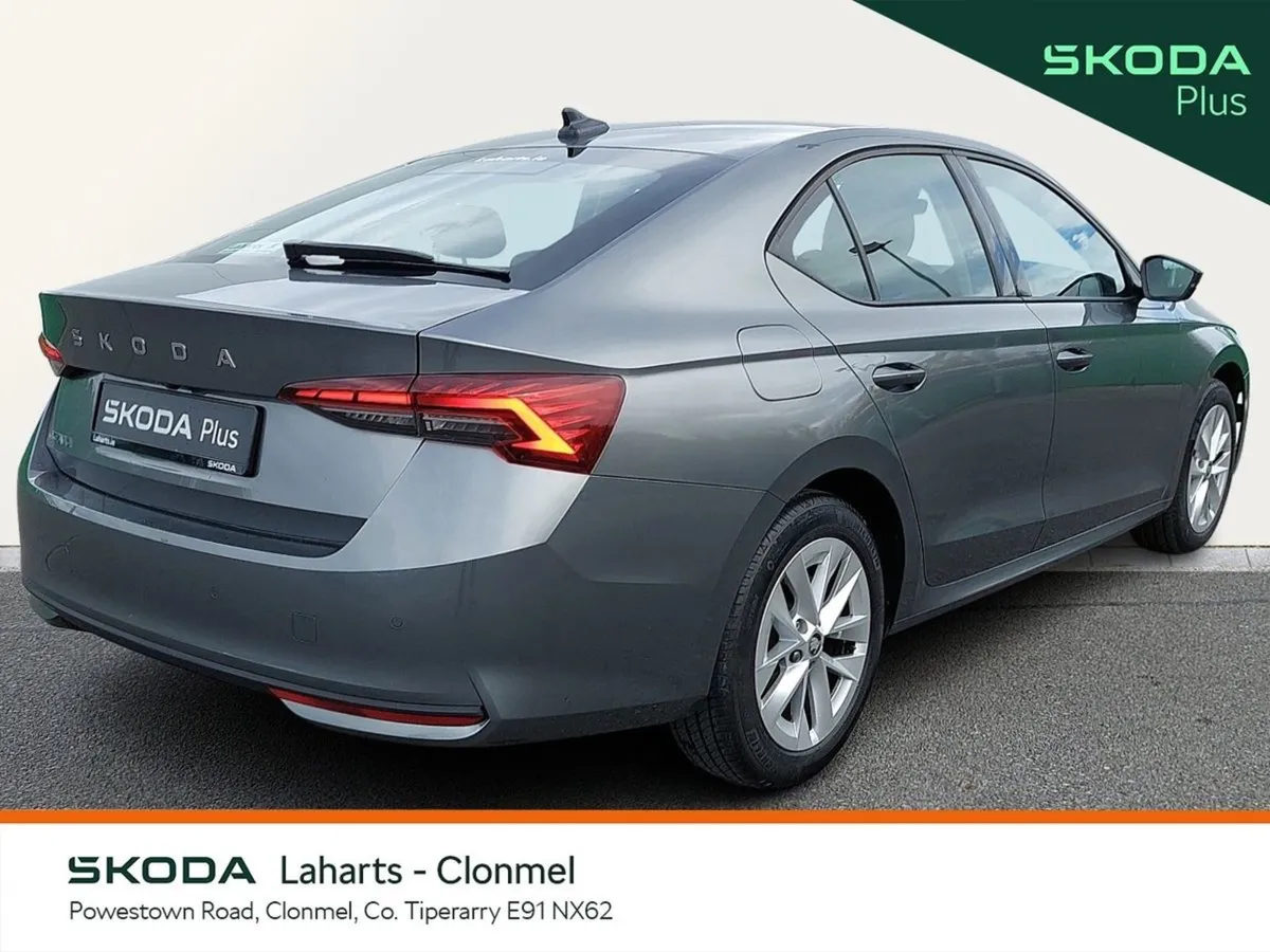 Skoda Octavia Selection 1.5tsi 115HP - Image 3