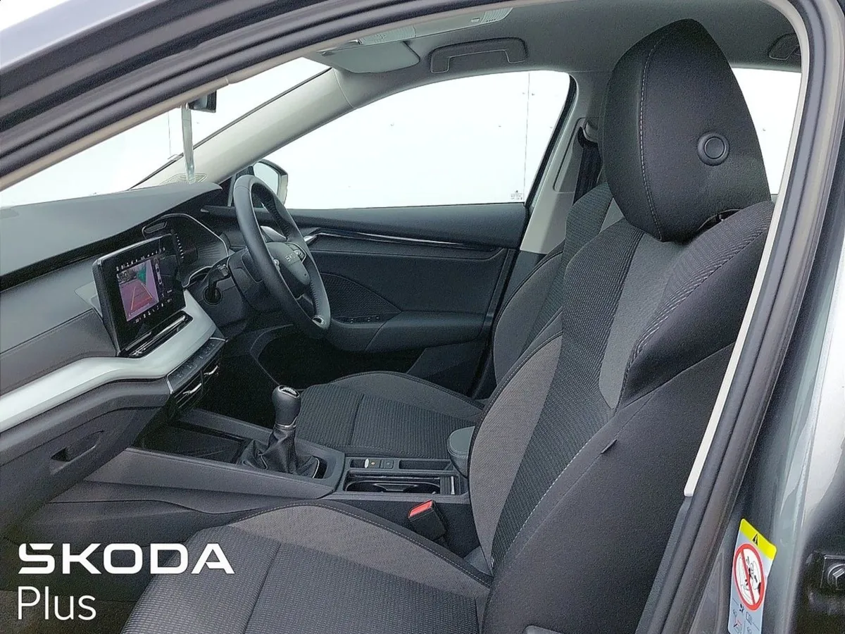 Skoda Octavia Selection 1.5tsi 115HP - Image 4