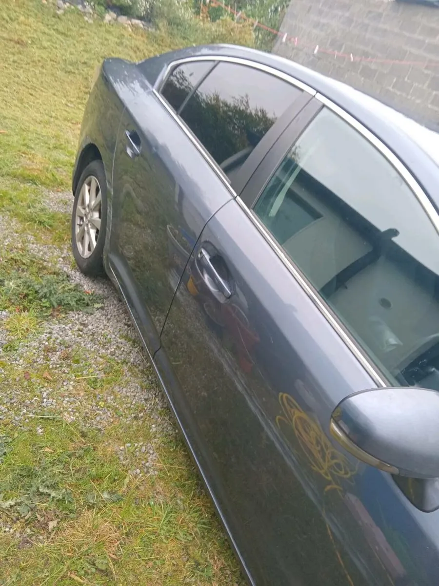 toyota avensis 2.2 turbo  diesel 150hp nct tax - Image 3