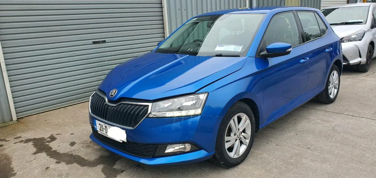 211 SKODA FABIA - Image 1