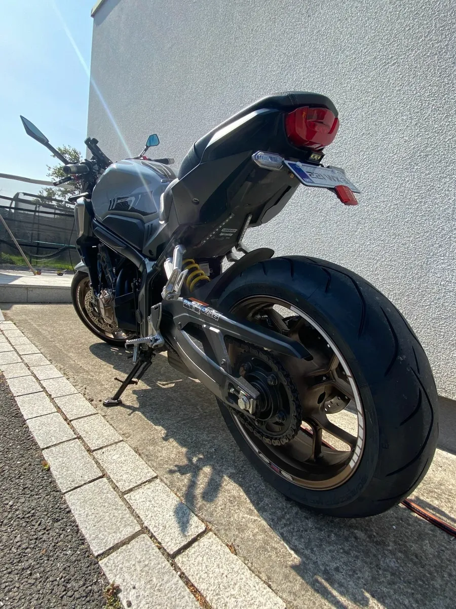 Honda CB650R 2022 - Image 3