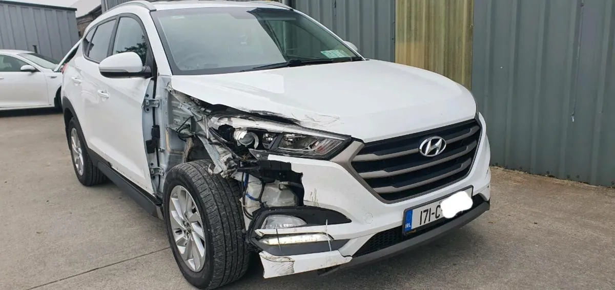 171 HYUNDAI TUCSON DIESEL - Image 3