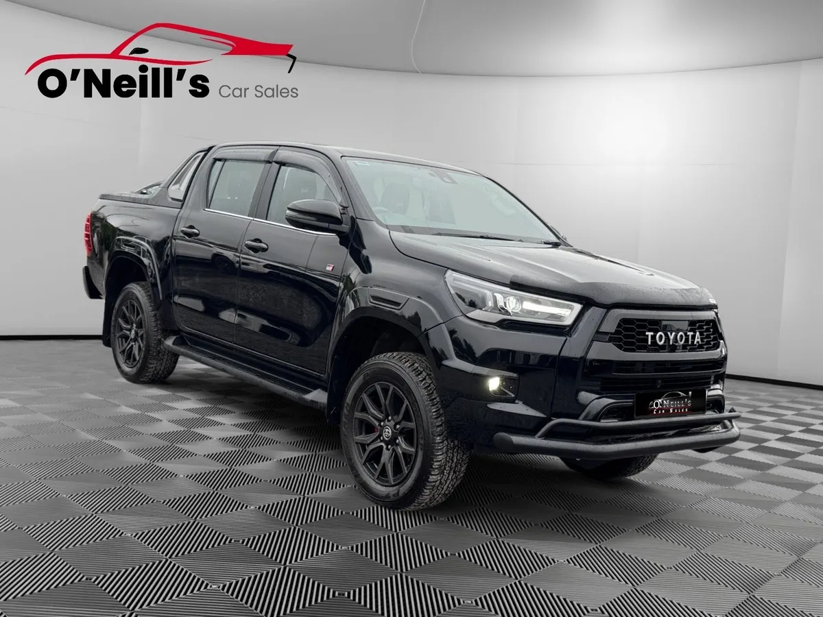 Toyota Hilux 2023 GR SPORTS AUTO ELECTRICDOOR #226 - Image 2