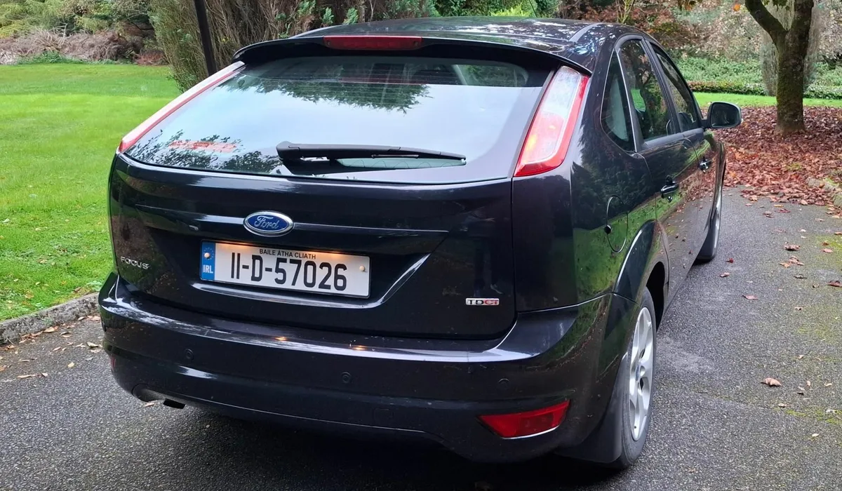 11 Ford Focus , LOW MLS,  NCT 3/26 - Image 3