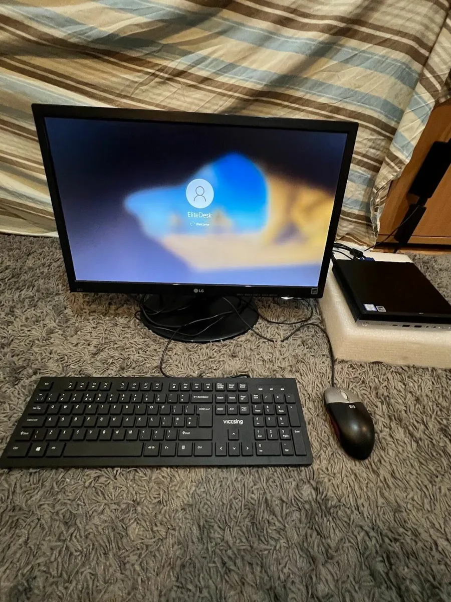 HP EliteDesk i5 8gb 512GB Monitor + - Image 1