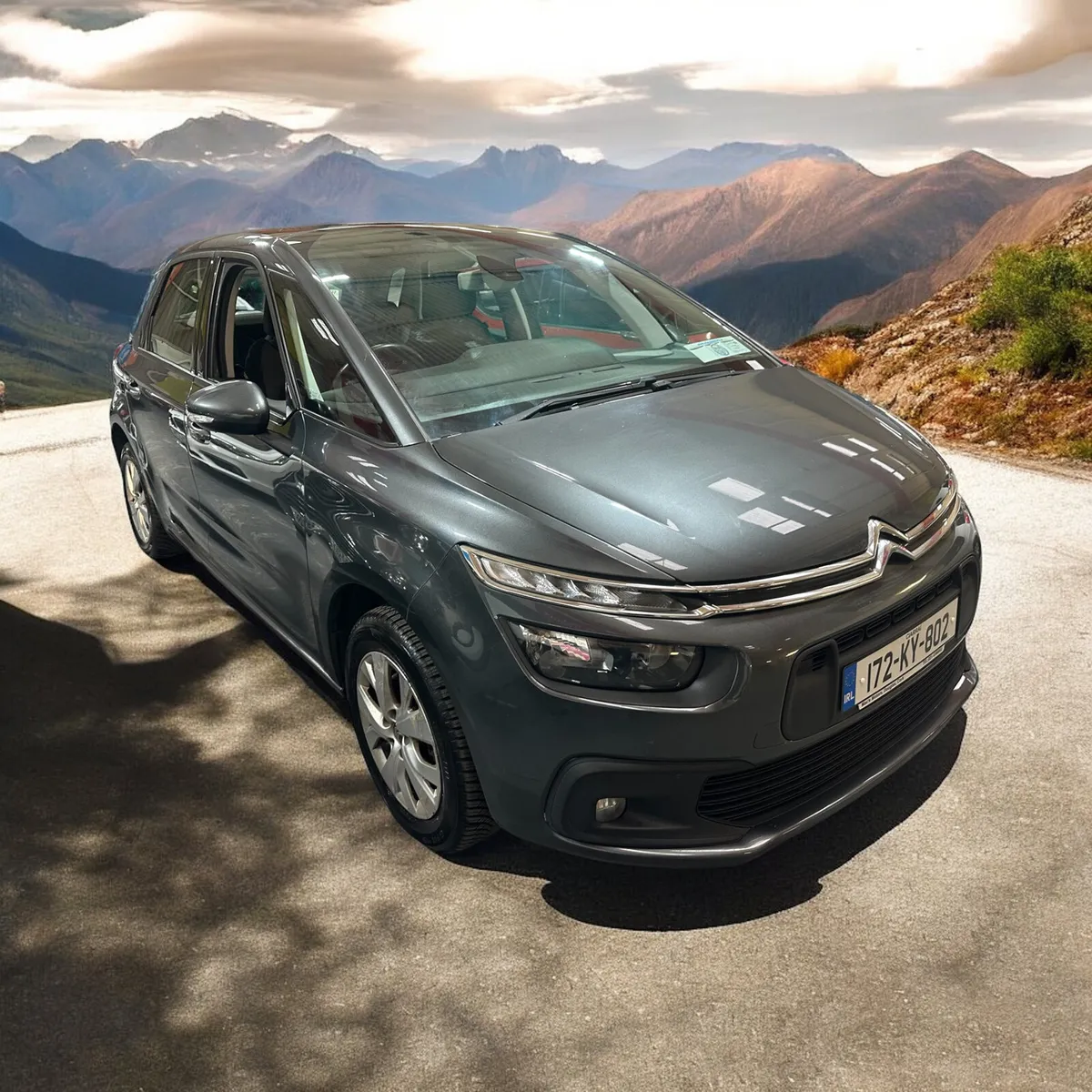 Citroen C4 BlueHDi 100 Touch Low Miles - Image 3