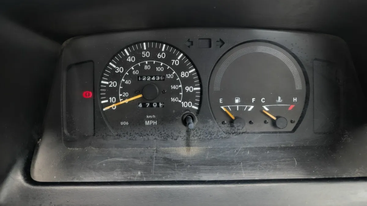 Toyota Dyna 2002 - Image 3