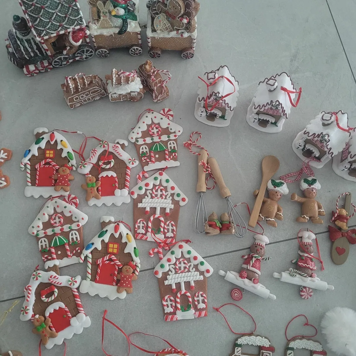Gingerbread Christmas Tree Decorations - Image 4