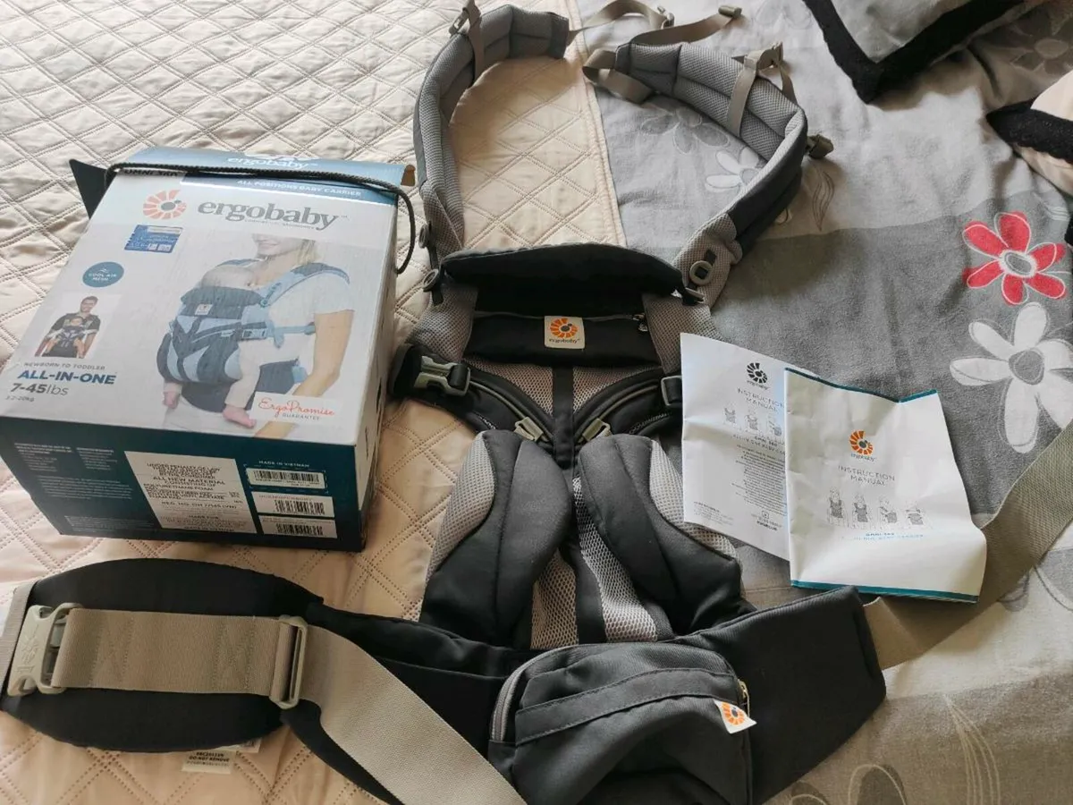 Ergo baby all in one - Image 1