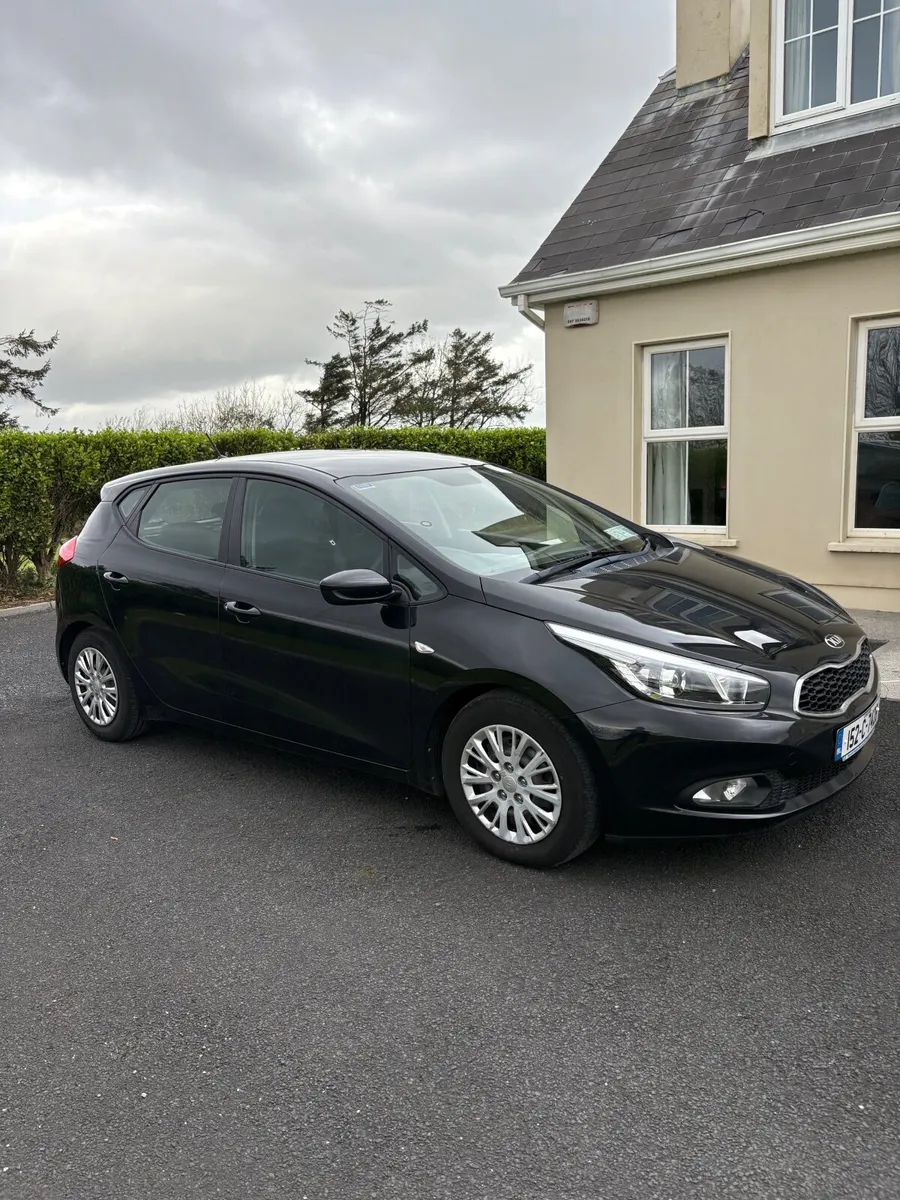 Kia Ceed 2015 - Image 1