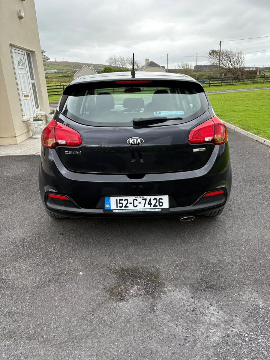Kia Ceed 2015 - Image 2