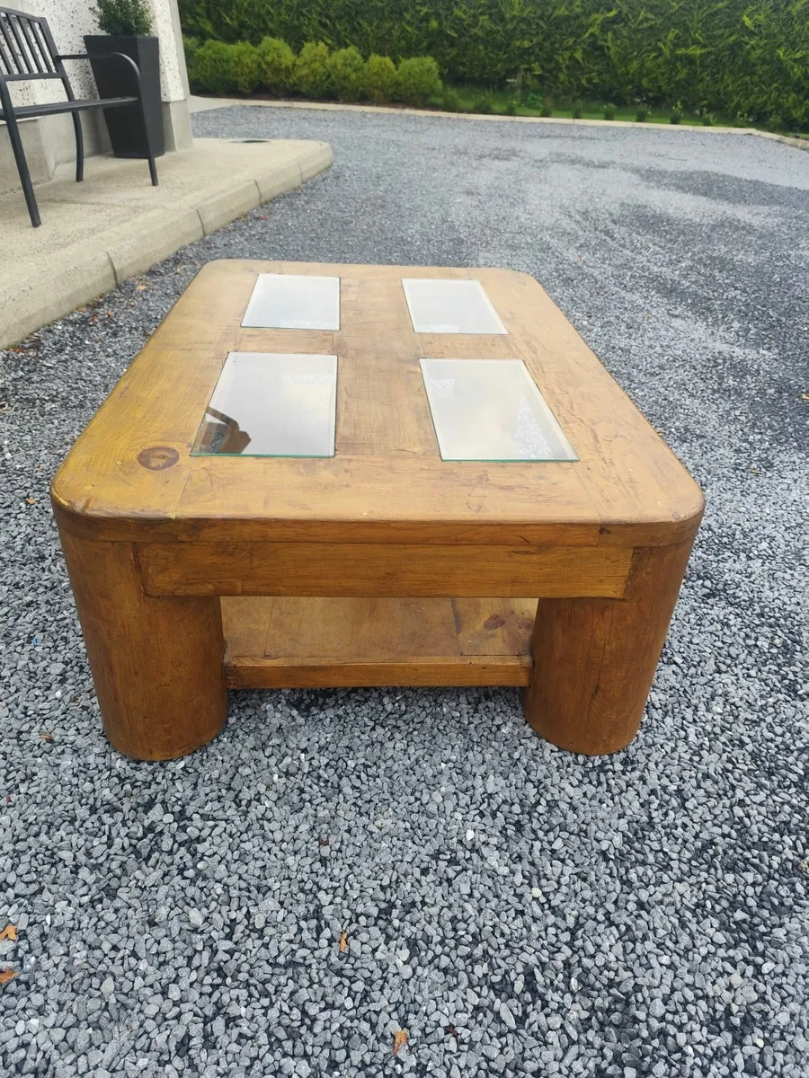 Coffee table - Image 1