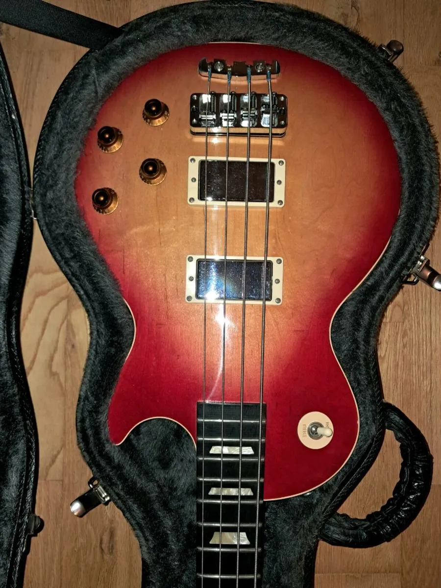 Gibson Les Paul Bass Heritage Sunburst - Image 3
