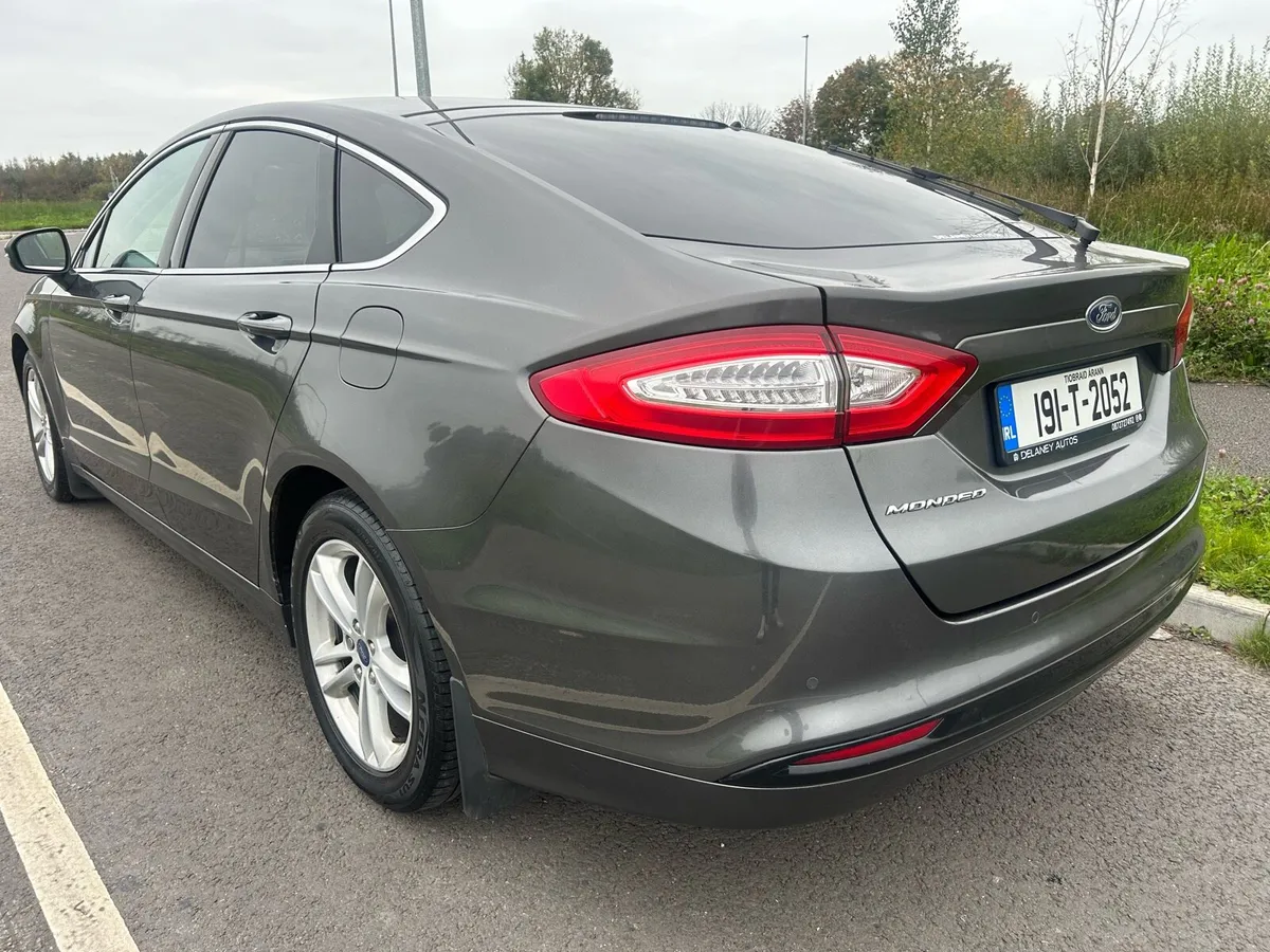 Ford Mondeo 2019 Titanium - Image 2