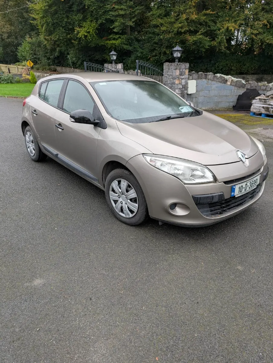 Renault Megane 2010 - Image 1